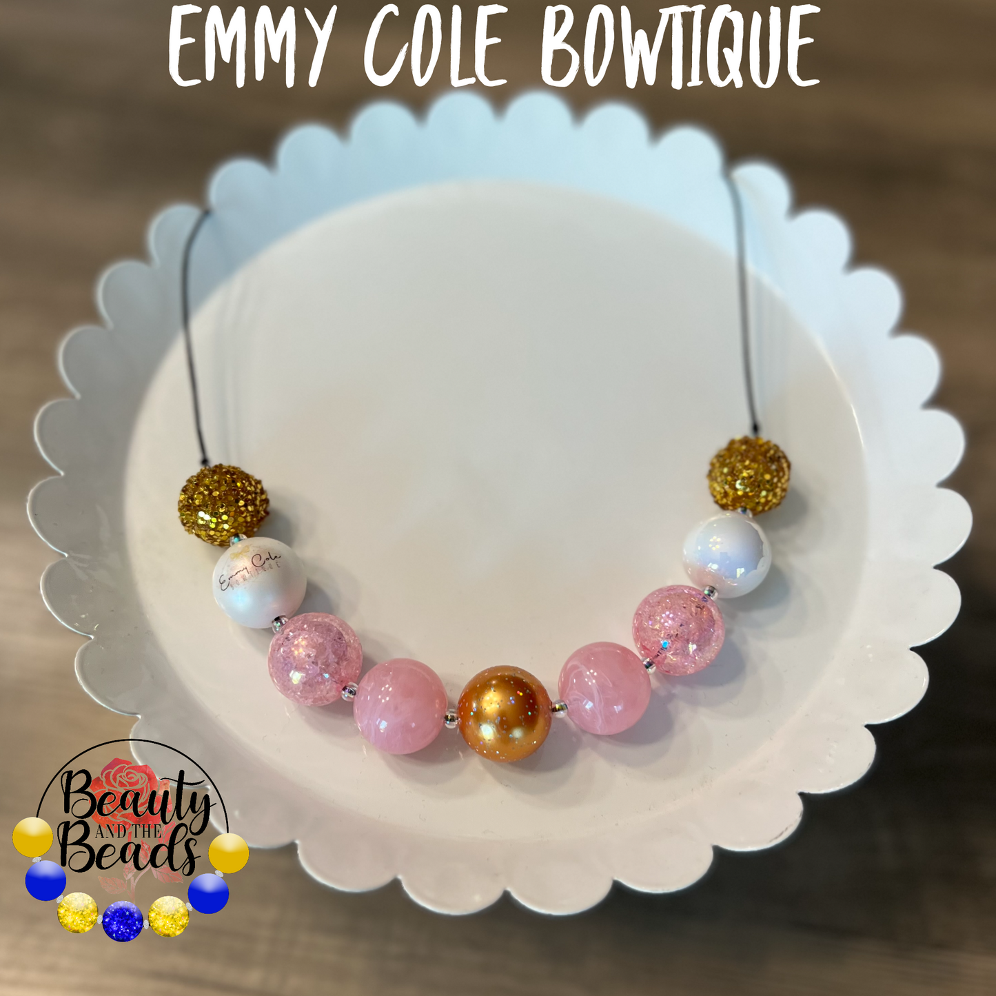 Emmy Cole Bowtique Small Shop Design